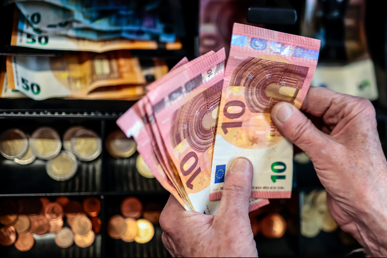 Irish Government proposes legal framework to protect cash