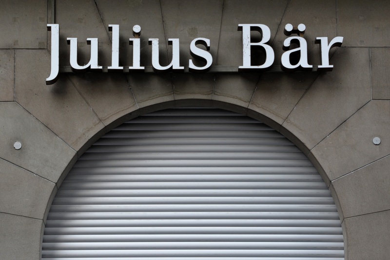 FCA fines Julius Baer International Limited £18m and bans three former employees