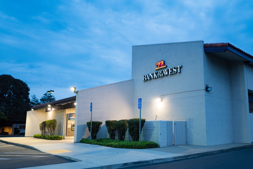 Branch of Bank of the West in California
