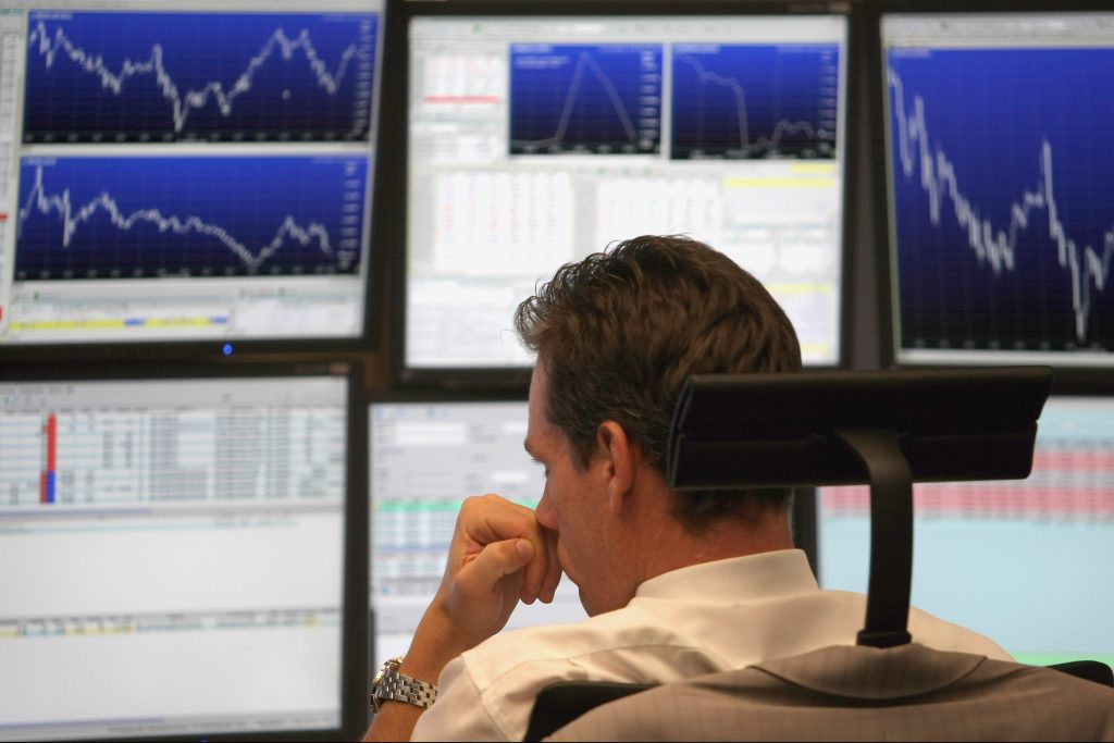 SEC adopts amendments to beneficial ownership reporting rules