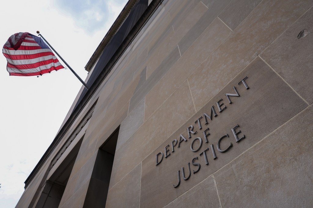 UK reinsurance brokers settle FCPA charges with DOJ