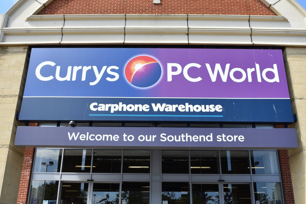 Currys Carphone Warehouse store front
