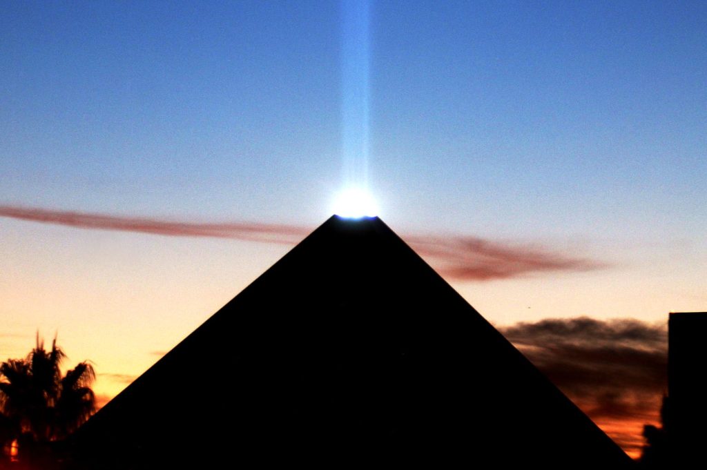 Image of a the Luxor Hotel in Las Vegas (a pyramid) at dusk.