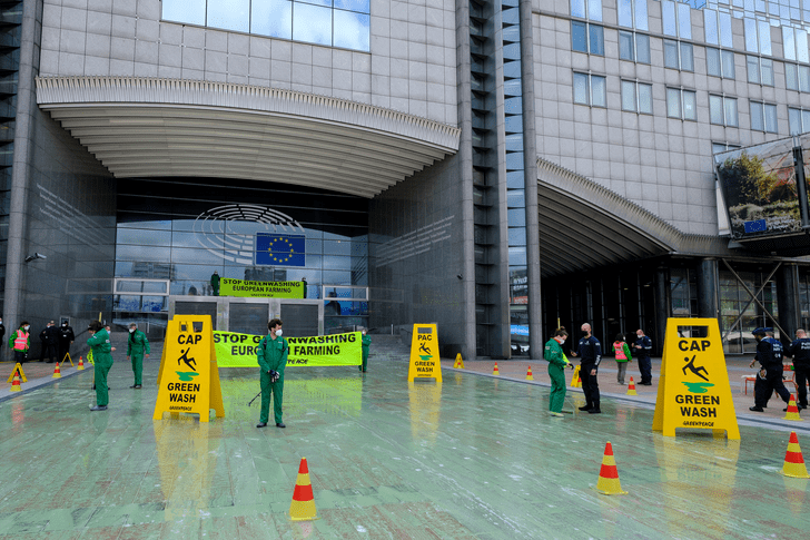 European Parliament adopts new anti-greenwashing law