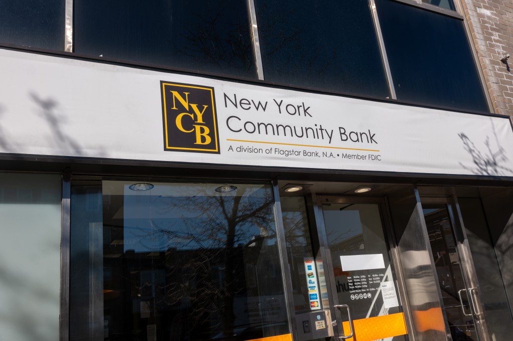 Fresh fears sparked over US regional bank stability