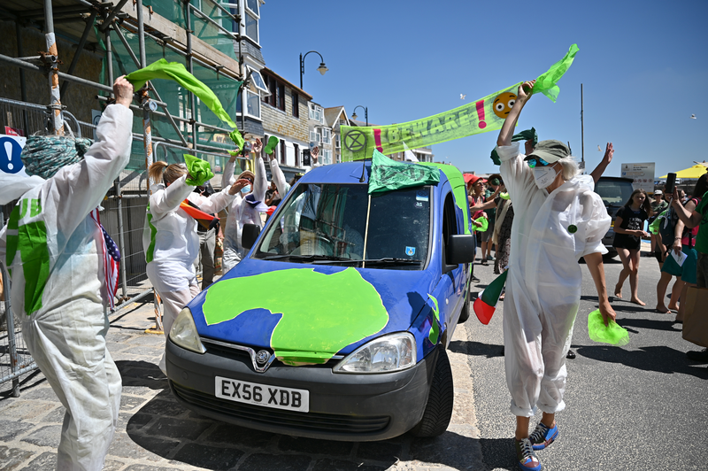 Green Wash demonstration