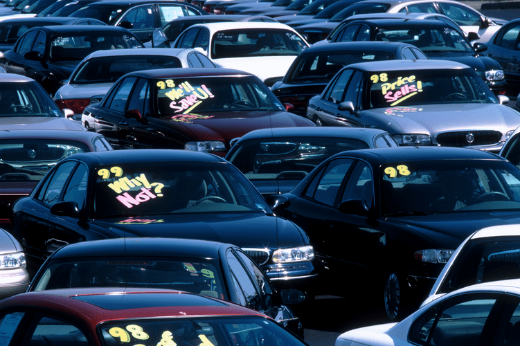 FCA confirms extension to automobile finance complaint handling pause, but not everyone agrees