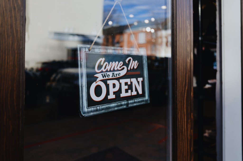 Bowers delivers remarks on small business investment