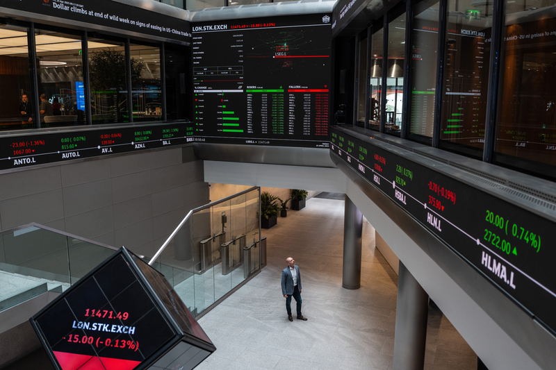 FCA proposes new category for large commercial insurance customers