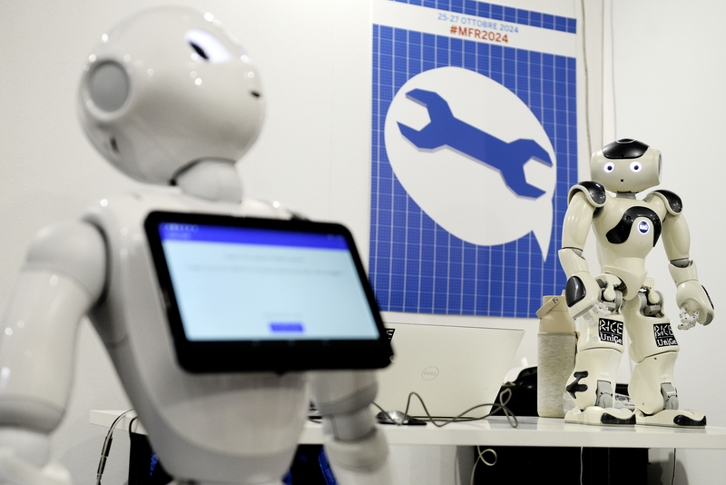 How HR teams can play a key part in the roll out of AI