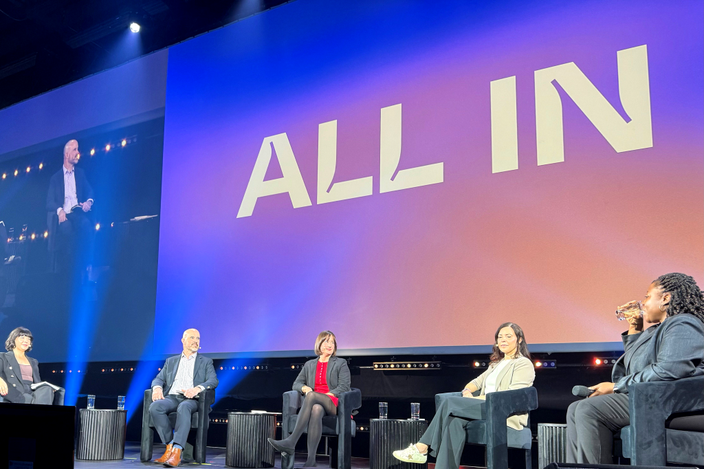 Canadian business leaders told to 'get in the game and innovate' on AI