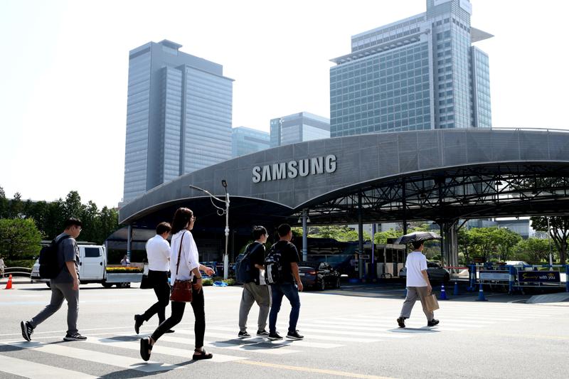 High-tech at the heart of South Korea's five-year industrial restructuring plan