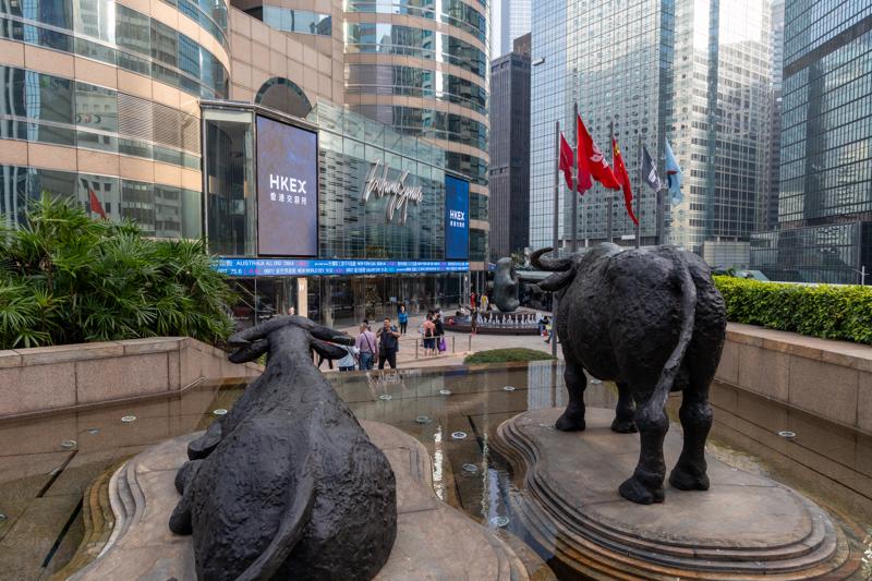 Hong Kong: a comeback with Chinese characteristics