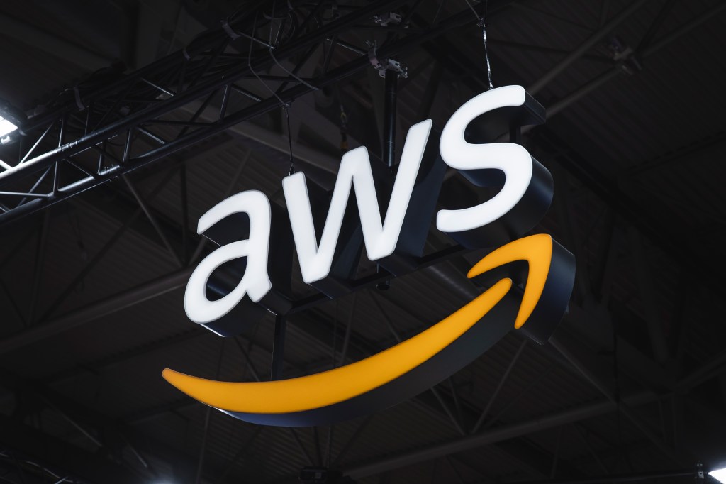 AWS confirms service outage as major websites and apps go down worldwide