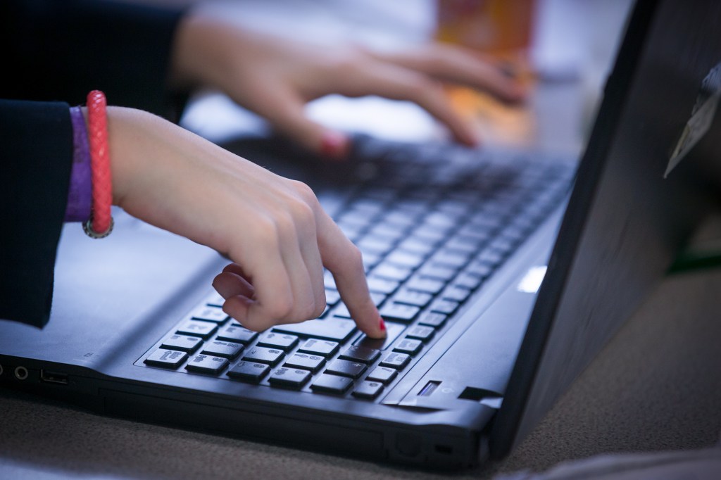 Whistleblowing mechanisms, trust and transparency assessed in new report