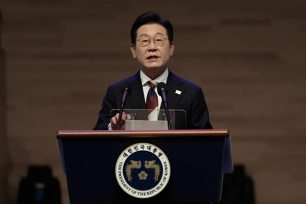 South Korea signals deregulation to attract investment in AI and strategic industries