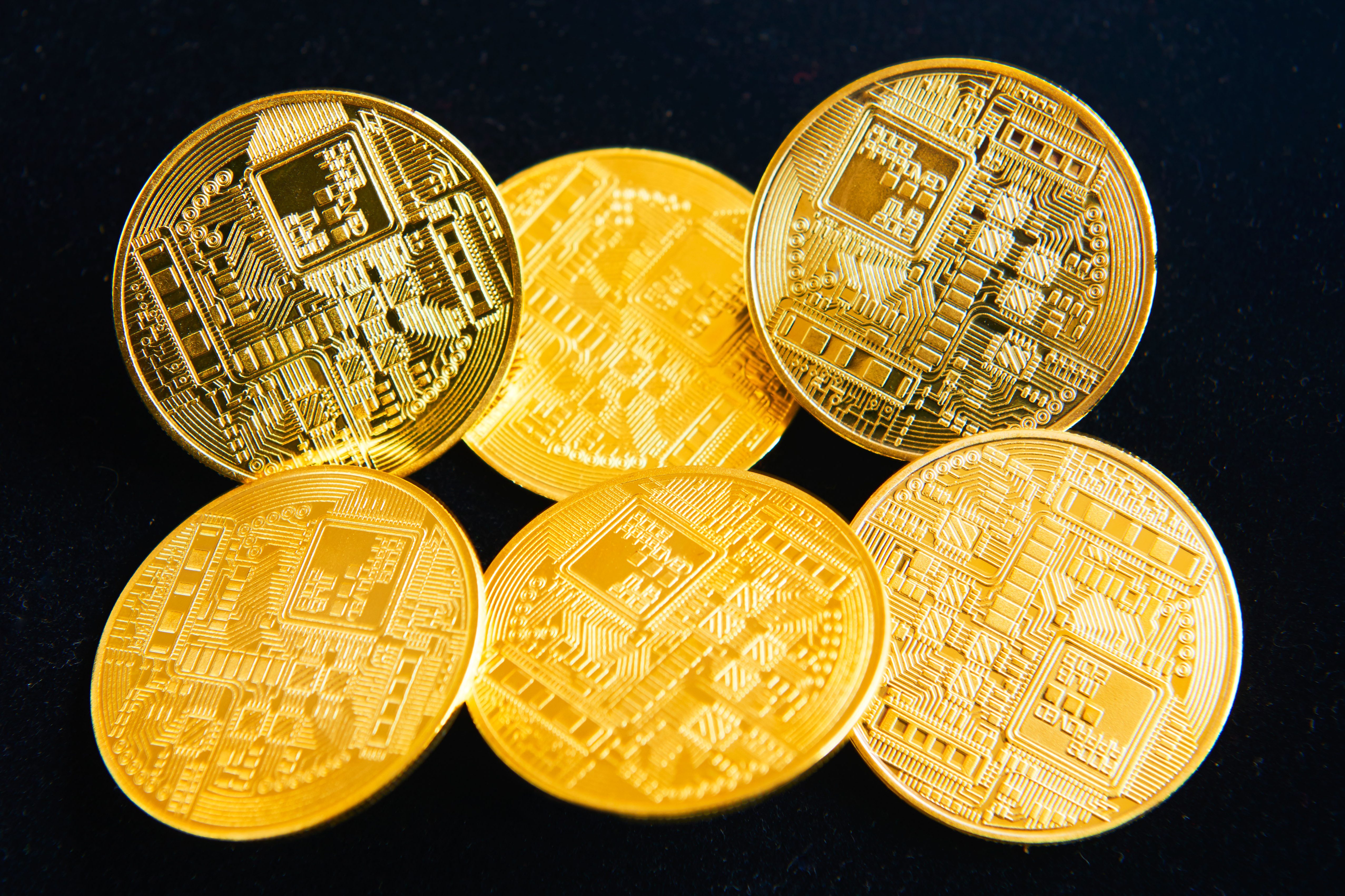 OCC grants conditional approvals for five crypto firms to start trust banks  – Global Relay Intelligence & Practice