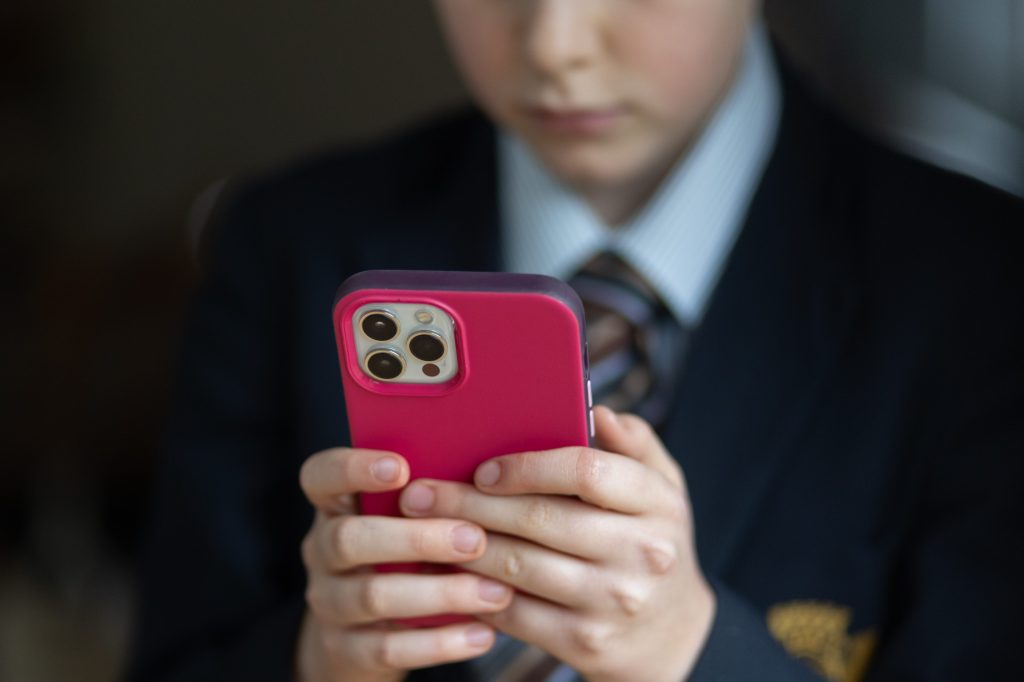 UK toughens stance on children's use of phones and social media