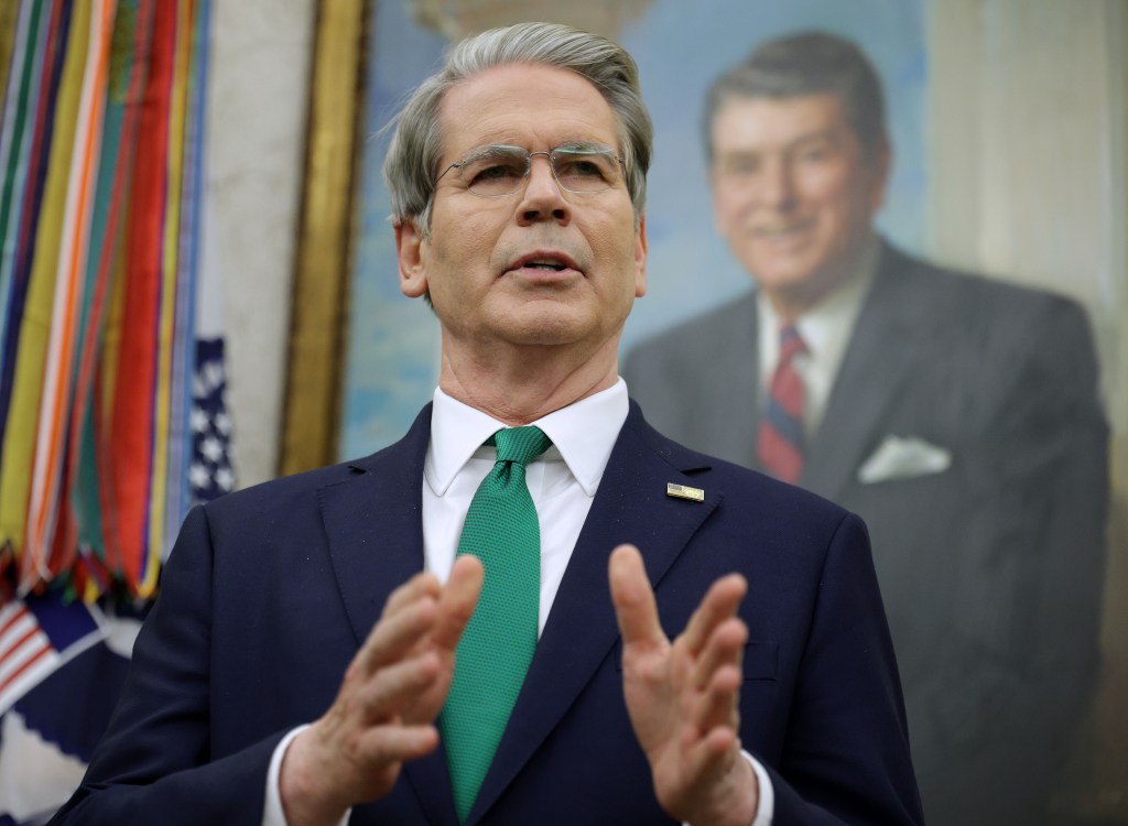 US Treasury starts new year with flurry of activity