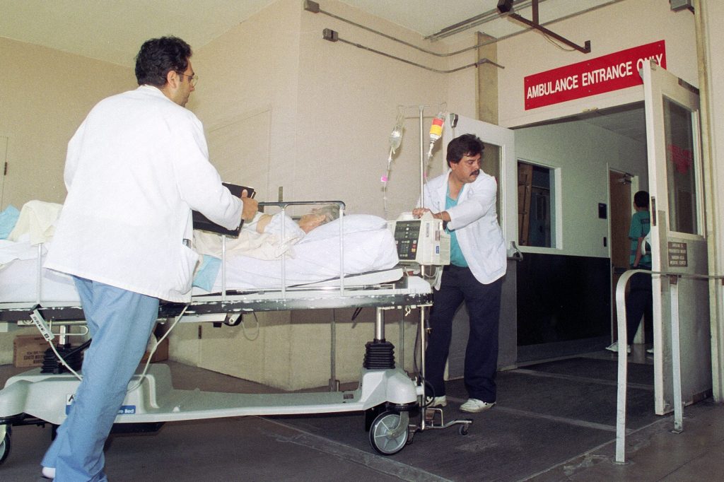 Medical staff seek clarity from CMS on violence prevention signage