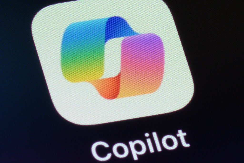 Copilot chatbot read and summarized confidential emails says Microsoft