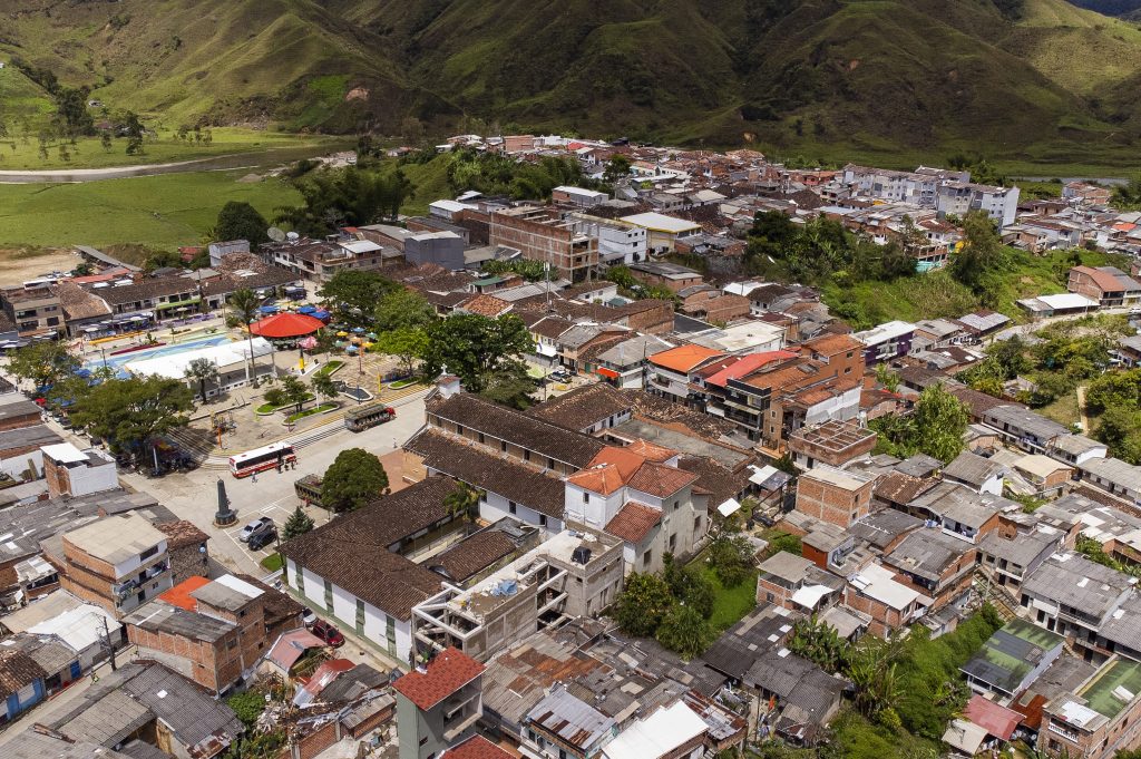 When consultants become municipal advisers