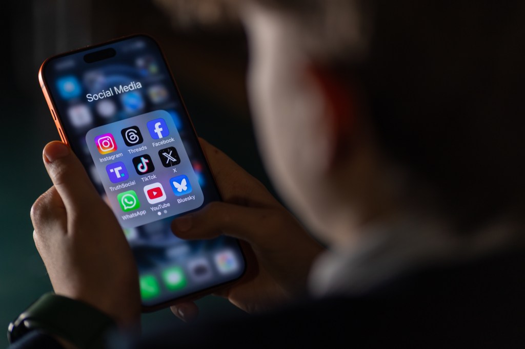 UK launches consultation on banning children from social media