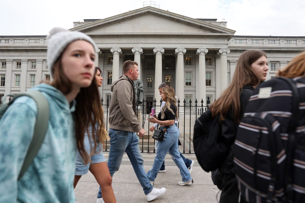 FinCEN advisory warns of expanding healthcare fraud, empowers whistleblowers