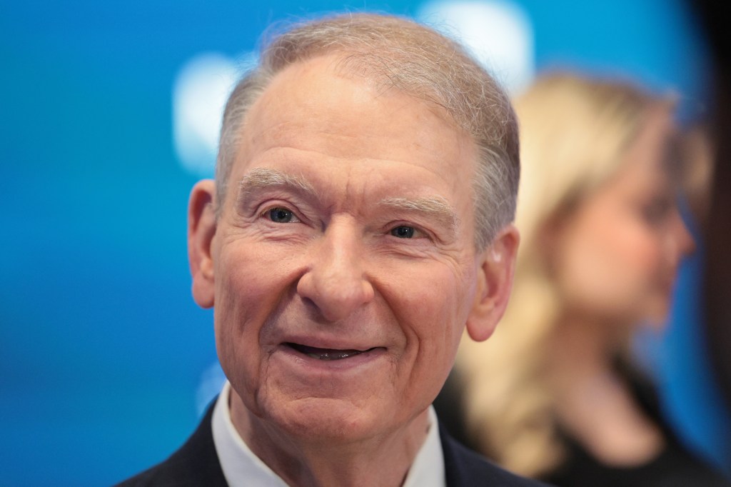 Atkins addresses innovation and exemptions in DC Economic Club speech