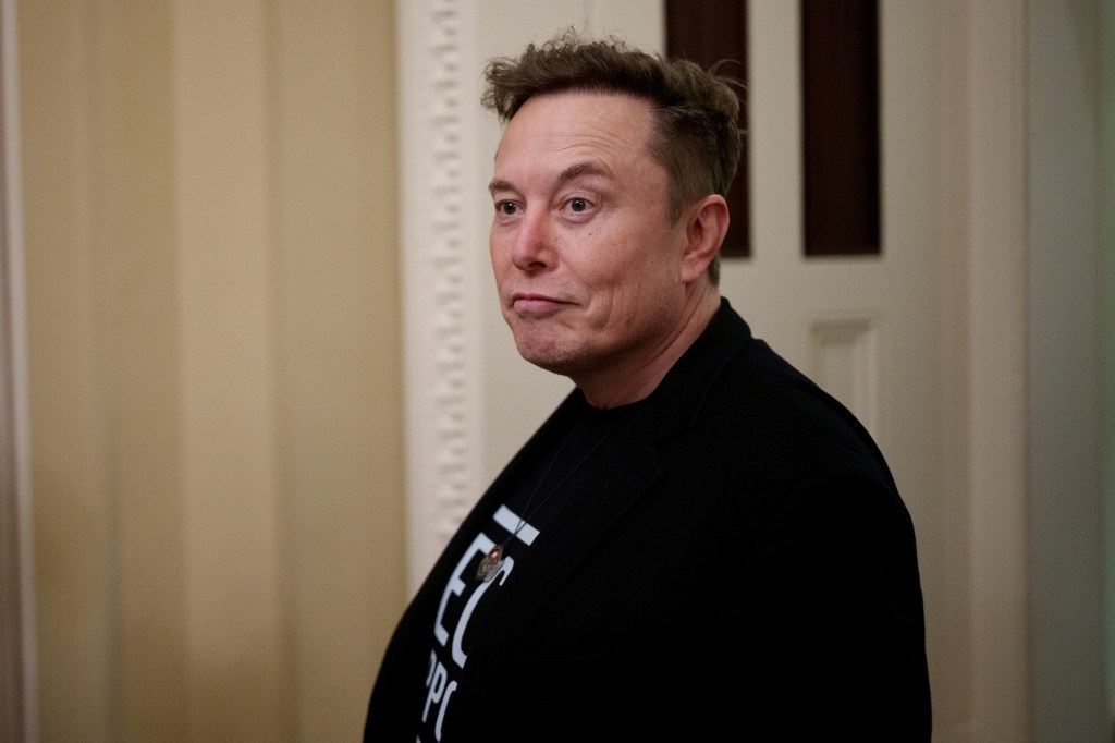 SEC settles with Elon Musk for $1.5m over Twitter buyout