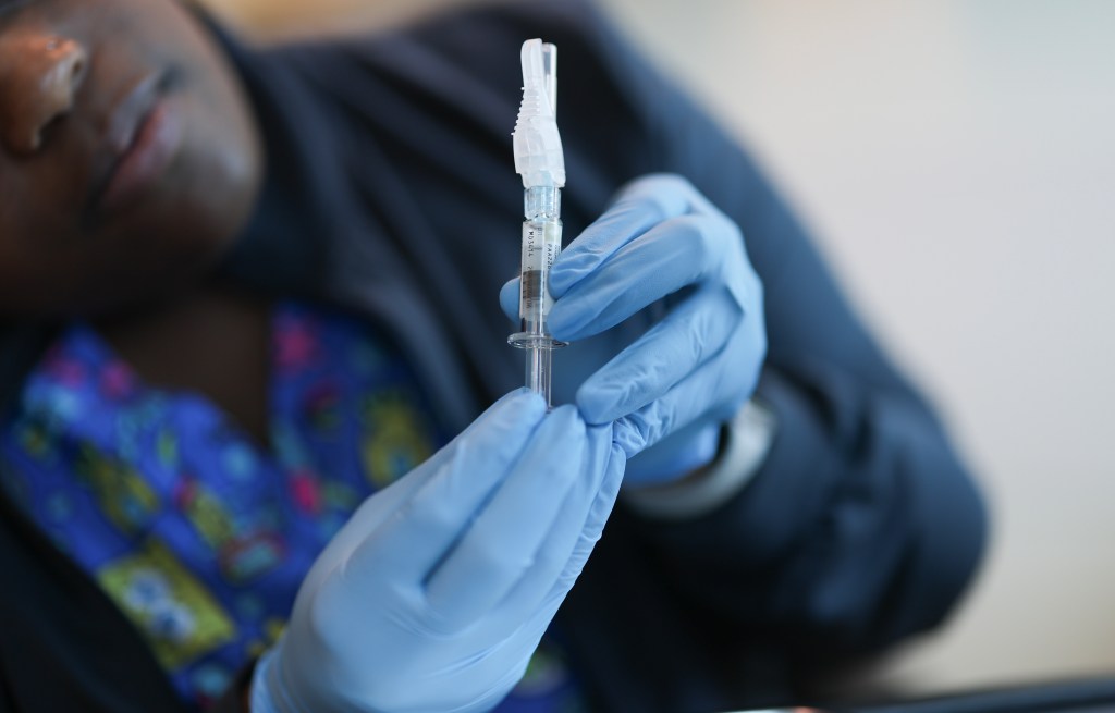 HHS secretary directs wide‑ranging federal vaccine review