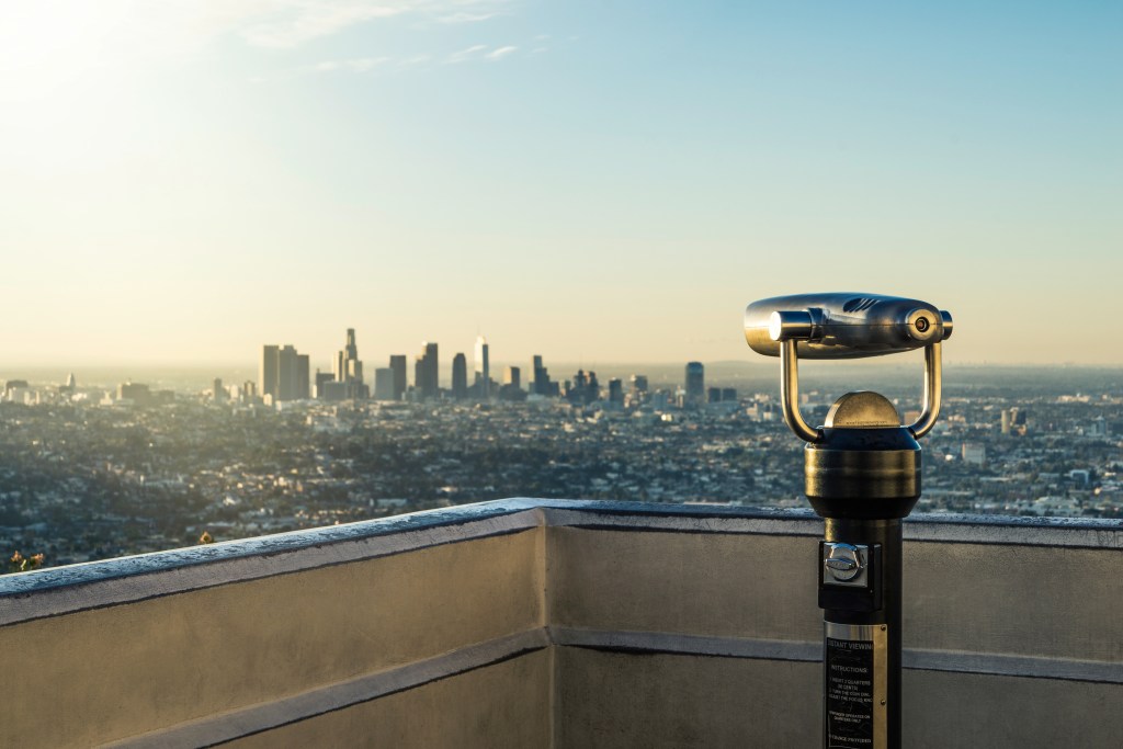 Surveillance trends, regulator supervision, and the role of AI at wholesale banks and brokers