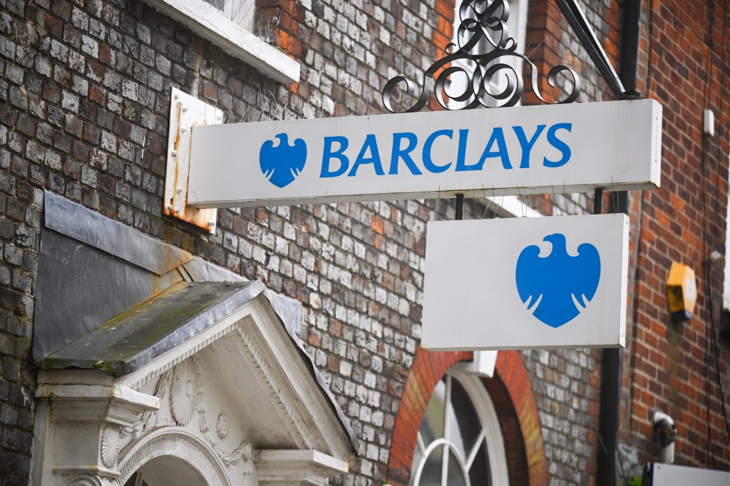 FCA finalizes rules to ease transaction reporting burden and cut costs