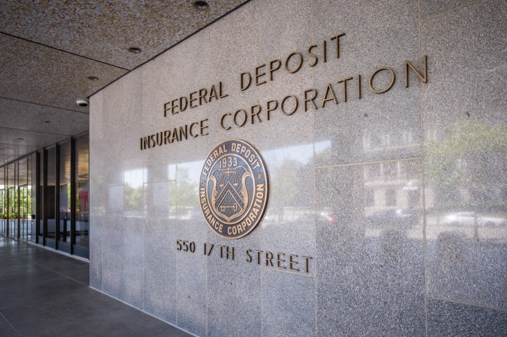 FDIC streamlines process for bank application reviews
