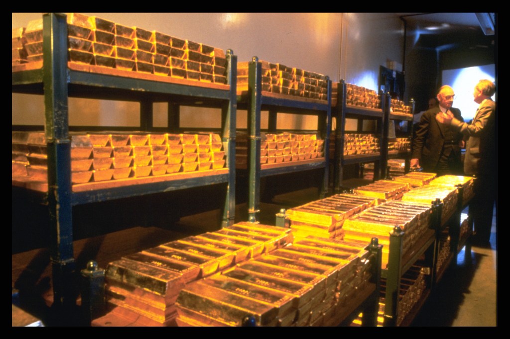 Why tokenized gold puts the UK fund perimeter to the test