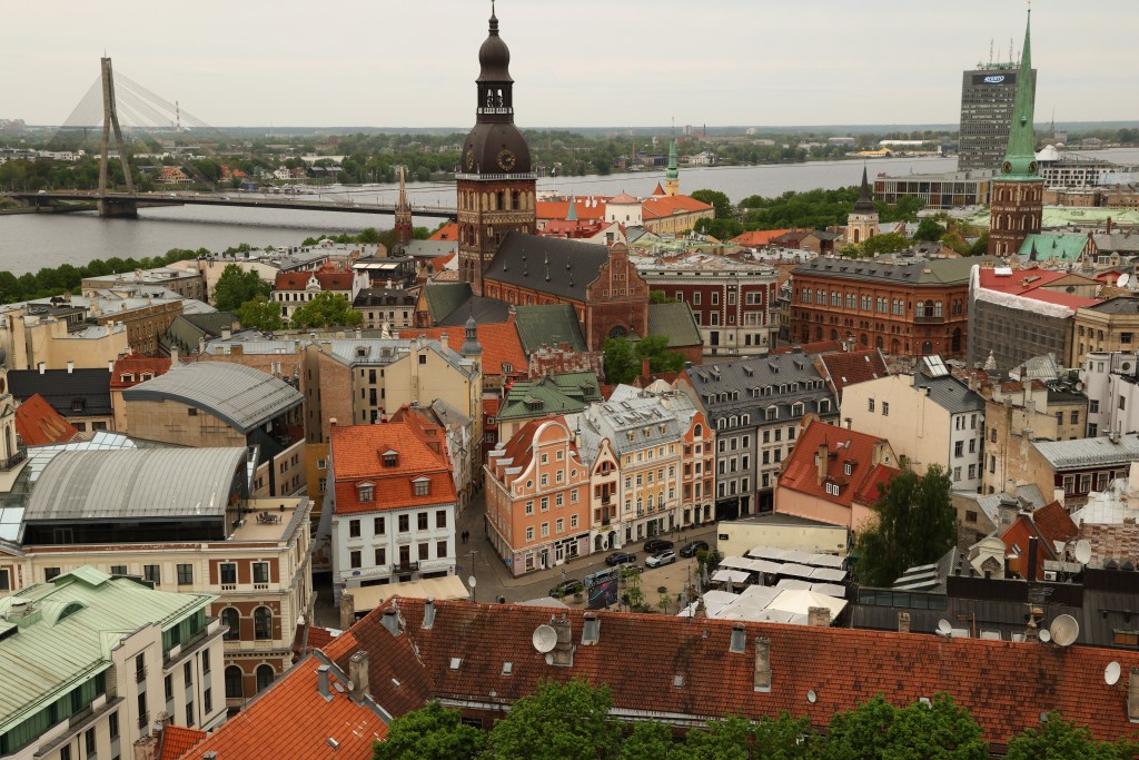 Latvia strengthens financial resilience with offline card payments solution